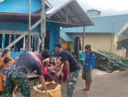 Satgas TMMD Ke-123 Kodim 1015/Sampit Berbagi Takjil di Bulan Suci Ramadhan
