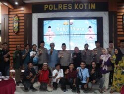Penguat Sinergitas, Kapolres Kotim Bagi Takjil Gratis dan Gelar Buka Puasa Bersama Media