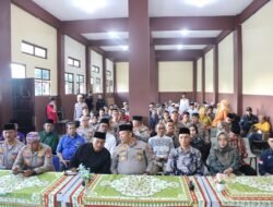 PERERAT SILATURAHMI: KAPOLDA KEPRI BUKA PUASA BERSAMA INSAN MEDIA DAN SANTRI