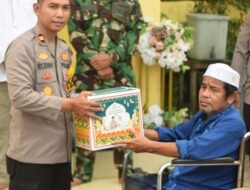 Polsek Beruntung Baru Gelar buka Dan doa Bersama Serta Berbagi Untuk Warga Disabilitas