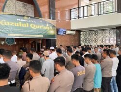 Polresta Barelang Gelar Sholat Gaib untuk Personel Polri yang Gugur di Polres Way Kanan