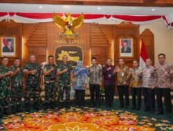 Mayjen TNI Rudy Saladin M.A, dan Seluruh Jajaran Kodam V/Brawijaya Komitmen Dukung Program Pemprov Jatim