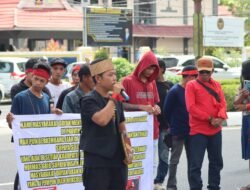 Polisi Lakukan Pengaman Aksi Damai Aliansi Masyarakat Dayak Kateng Bersatu
