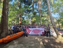 Polres Balangan dan Komunitas KJB Gelar Aksi Bersih Sungai Sambut Hari Bhayangkara ke-79