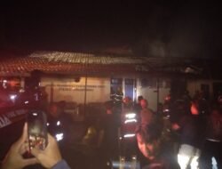 Kapolda Kalsel Sambangi Polres Banjarbaru, Usai Terjadi Musibah Kebakaran Pada Gedung SPKT Dan Ruang Media Center