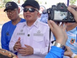 Gubernur Kalsel Lepas Tim Ekspedisi Rupiah Berdaulat ke Wilayah 3T dengan KRI Hiu 634