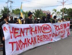 Aksi Demo di Depan DPRD Kotim Berjalan Aman, Unras: Dengarkan Suara Rakyat