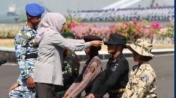 Gubernur Khofifah Pimpin Pembaretan Bersama SMAN Taruna se-Jawa Timur 2025