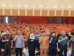 Khofifah Pimpin Rakor Forkopimda se-Jatim di Grand City Bahas MBG dan Darurat Narkoba