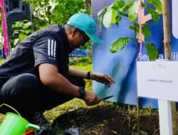 InJourney Airports Ajak Karyawan Peduli Lingkungan lewat Gerakan Tanam Pohon di Banjarbaru