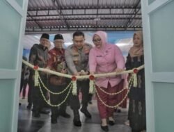 AKBP Arif Kapolres Blitar Launching SPPG di Jimbe, Dukungan Polri Terhadap Generasi Sehat