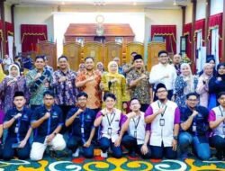 Gubernur Khofifah Terima Kunjungan Mahasiswa Universiti Malaya