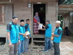 PUK F.SPTI – K.SPSI Desa Balimbing Santuni Anak Yatim dan Jompo