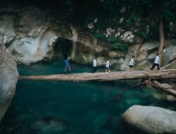 Dari Penebang Kayu ke Pemandu Ekowisata: Kisah Ritno Kurniawan, Penggerak Desa Sejahtera Astra Nyarai