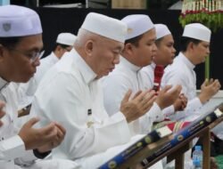 Gubernur Kalsel H. Muhidin Tutup Tadarusan Ramadan dengan Khataman Al-Qur’an Bersama Pejabat Pemprov