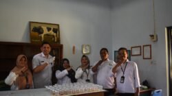 Cegah Penyalahgunaan Narkoba, BNNK Banjarbaru Tes Urine Puluhan Pegawai SMK-PP Negeri Banjarbaru