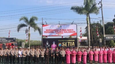 Kapolres Balangan Pimpin Upacara Wisudawan Purna Bhakti, Tiga Perwira Resmi Akhiri Masa Dinas