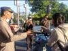 Polsek Banjarbaru Utara Bagikan 200 Masker, Antisipasi Dampak Kabut Asap Musim Kemarau