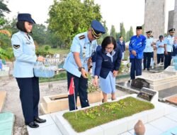 Jelang Hari Bakti TNI AU ke-79, Lanud Sjamsudin Noor Teguhkan Semangat Patriotisme Lewat Ziarah Pahlawan