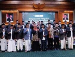 Pengukuhan MUI 2025-2030, Gubernur Khofifah: Sosial Kritis Masyarakat Membutuhkan Sentuhan Dakwah dan Solusi Keagamaan