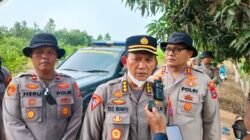 Gabungan Tim Padamkan Karhutla di Liang Anggang, Karo Ops Polda Kalsel Imbau Warga Tak Bakar Lahan