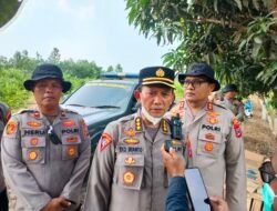 Gabungan Tim Padamkan Karhutla di Liang Anggang, Karo Ops Polda Kalsel Imbau Warga Tak Bakar Lahan