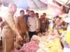 Gubernur Muhidin Pantau Harga Pangan di Pasar Keramat Barabai, Minta Pasokan Beras Dijaga