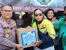 Baksos HUT Lalulintas ke-71 Ditlantas Polda Kalsel Dan Ojol Bersinergi Bahas Keselamatan Hingga Penanganan Laka