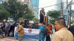 Terdampak PHK, Edi Sopian DKK Orasi di Depan BRI Medan. ADA APA.?