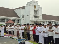 SMAN 2 Banjarbaru Gelar Istisqa, Kapolsek Berikan Imbauan Siswa Jauhi Balap Liar Dan Narkoba