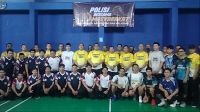 Turnamen Bulutangkis Piala Kapolres Banjarbaru Jadi Ajang Dekatkan Polri dengan Masyarakat